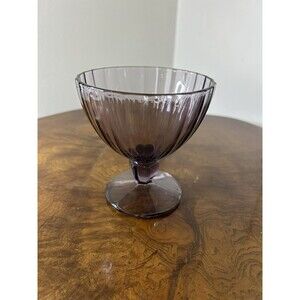AMETHYST PEDESTAL SUNDAY CUP, Or Cute CANDY DISH